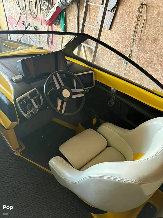 Slide: The Image of Malibu Wakesetter 23 LSV 2015 - 16402142