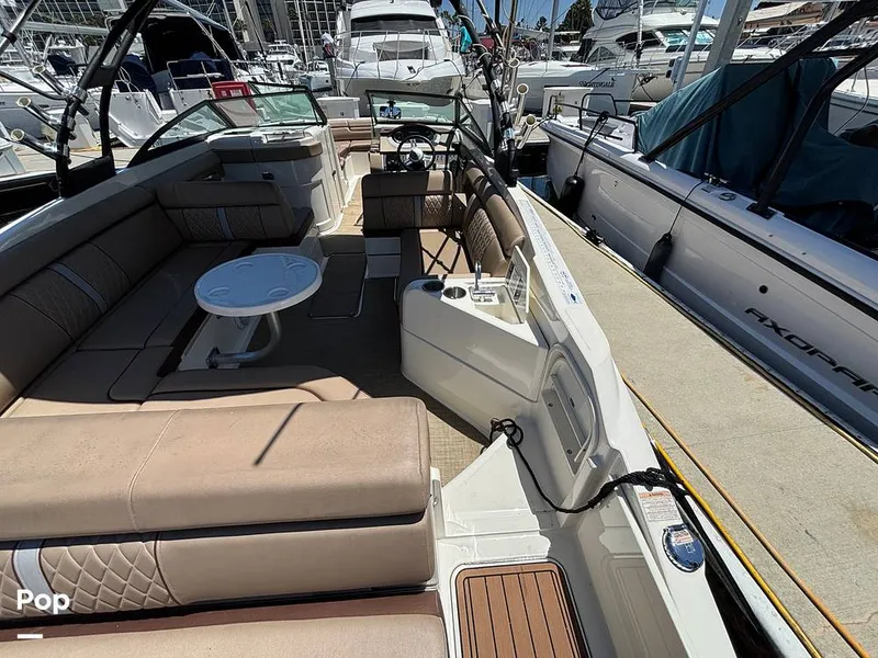 Slide: The Image of Sea Ray 270 SDX 2017 - 16611258