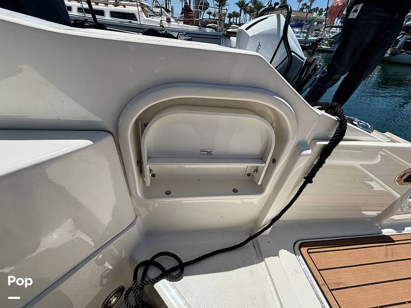 Slide: The Image of Sea Ray 270 SDX 2017 - 16611254
