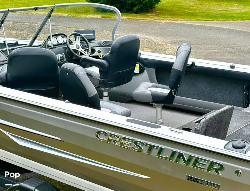 Slide: The Image of Crestliner 1950 Super Hawk 2019 - 16538801