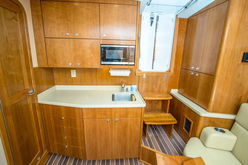 Slide: The Image of Albemarle 360 Express Fisherman 2022 - 23