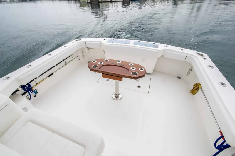 Slide: The Image of Albemarle 360 Express Fisherman 2022 - 4