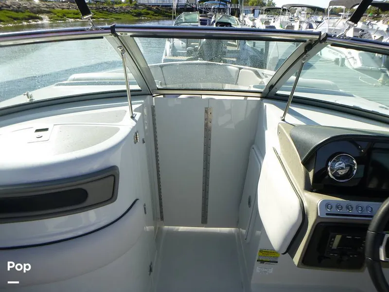 Slide: The Image of Crownline Boats 260 XSS 2023 - 16451206