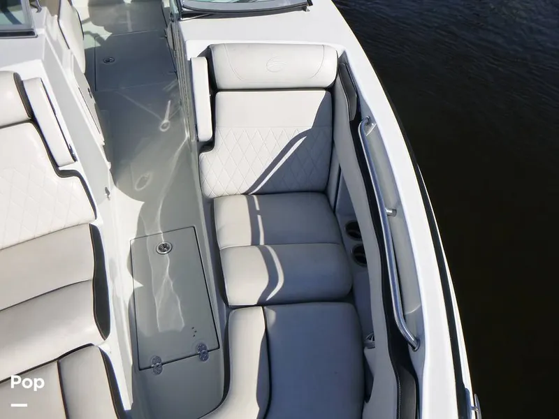 Slide: The Image of Crownline Boats 260 XSS 2023 - 16451214
