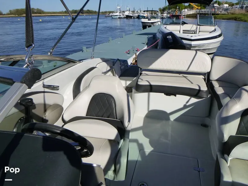 Slide: The Image of Crownline Boats 260 XSS 2023 - 16451222