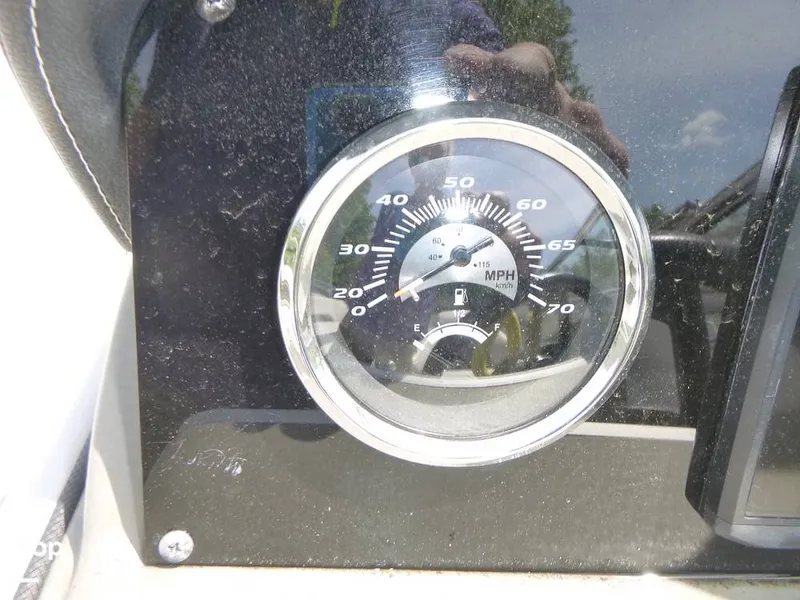Slide: The Image of Crownline Boats 260 XSS 2023 - 16444611
