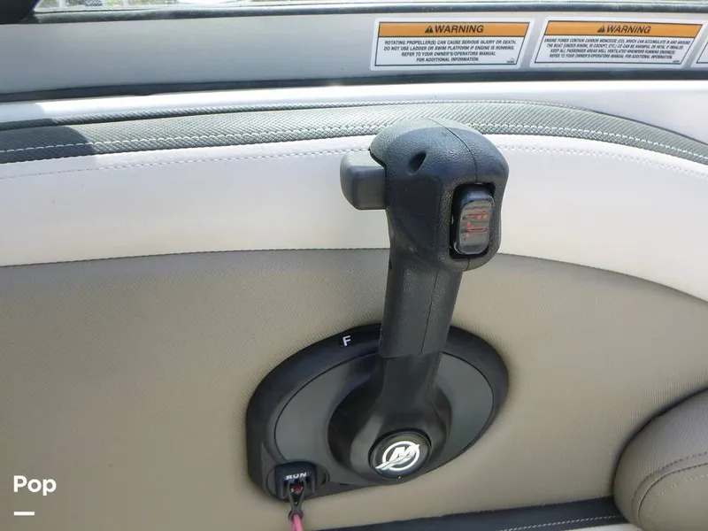 Slide: The Image of Crownline Boats 260 XSS 2023 - 16444626