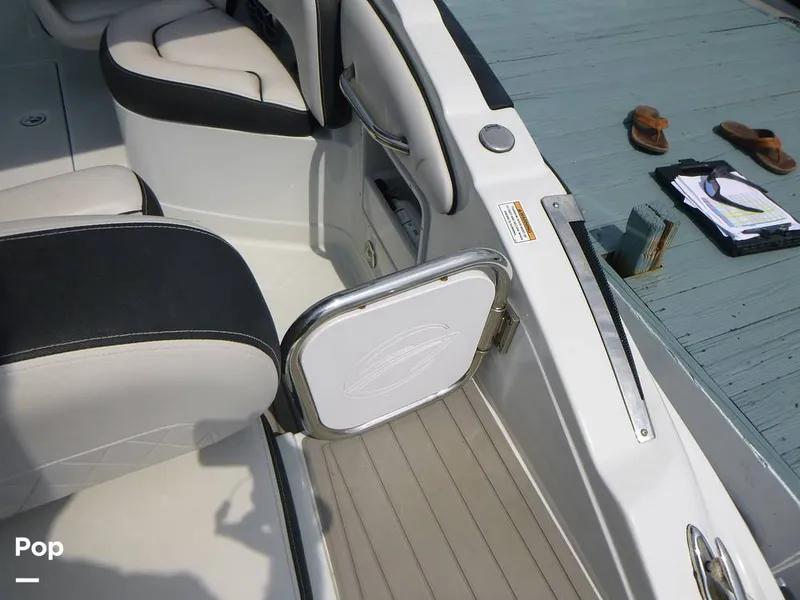 Slide: The Image of Crownline Boats 250 XSS 2023 - 16444409