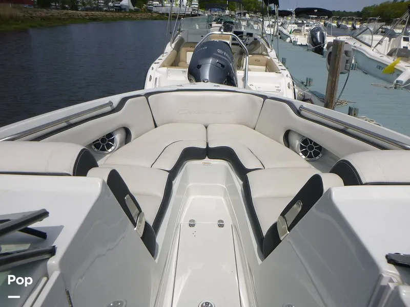 Slide: The Image of Crownline Boats 250 XSS 2023 - 16444431