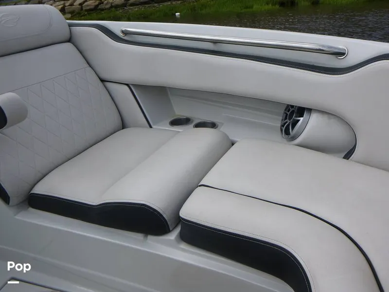 Slide: The Image of Crownline Boats 250 XSS 2023 - 16444442