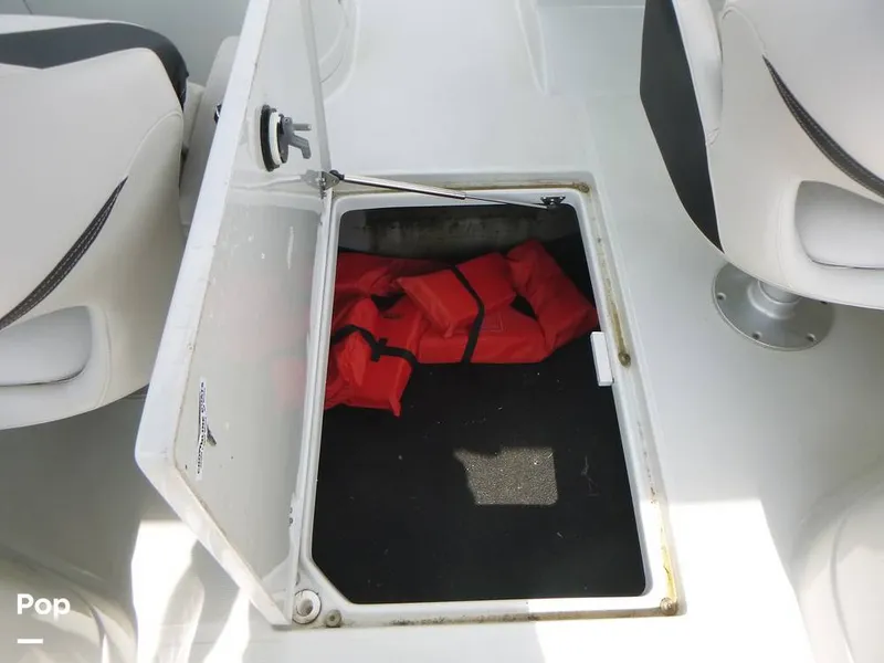 Slide: The Image of Crownline Boats 250 XSS 2023 - 16444420