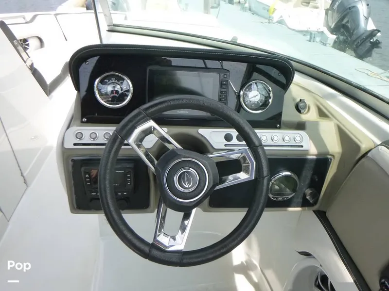Slide: The Image of Crownline Boats 250 XSS 2023 - 16444421
