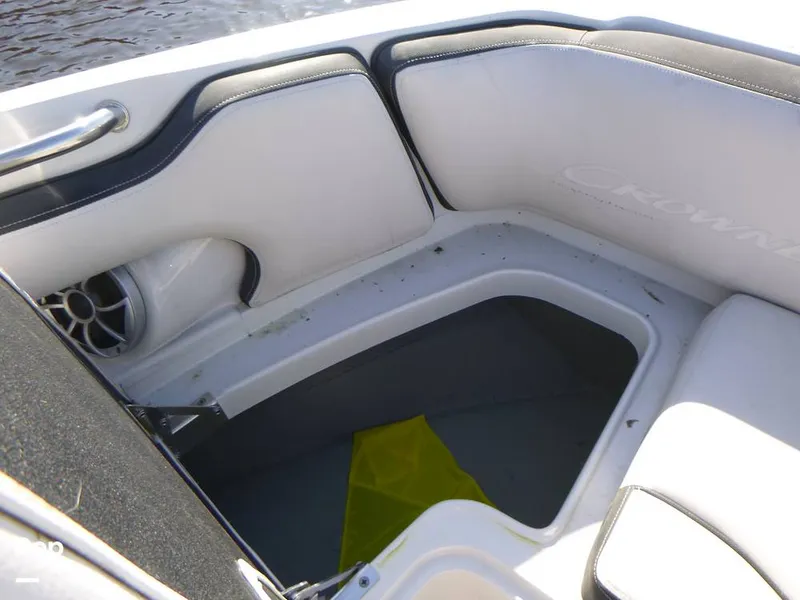 Slide: The Image of Crownline Boats 260 XSS 2023 - 16444388