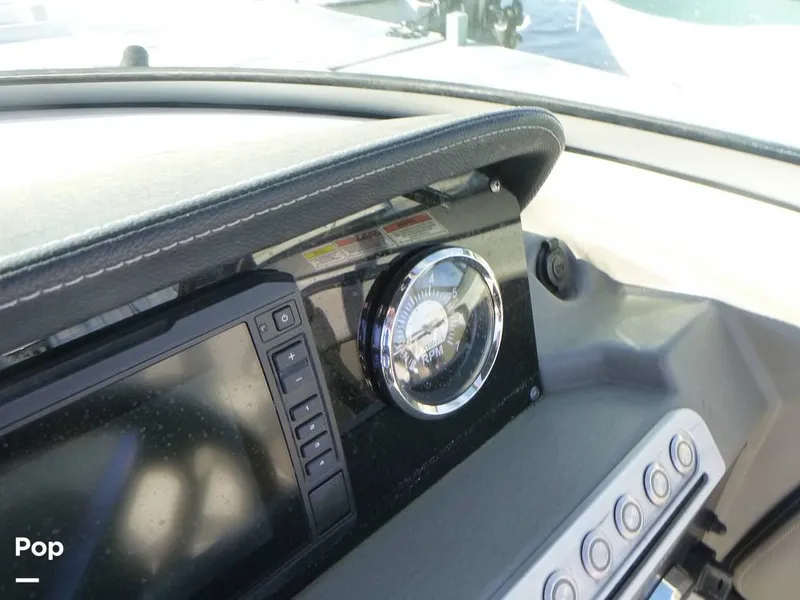 Slide: The Image of Crownline Boats 260 XSS 2023 - 16444375