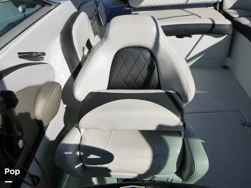Slide: The Image of Crownline Boats 260 XSS 2023 - 16444368
