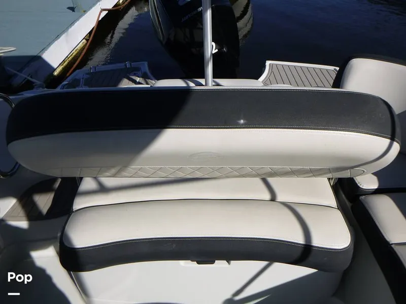 Slide: The Image of Crownline Boats 260 XSS 2023 - 16444354
