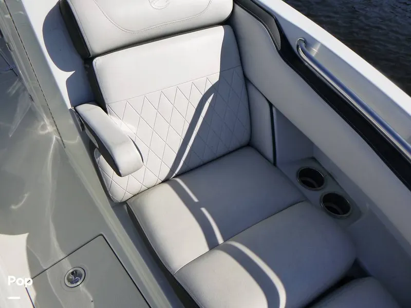 Slide: The Image of Crownline Boats 260 XSS 2023 - 16444394