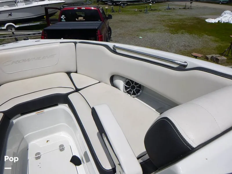 Slide: The Image of Crownline Boats 250 XSS 2023 - 16444324