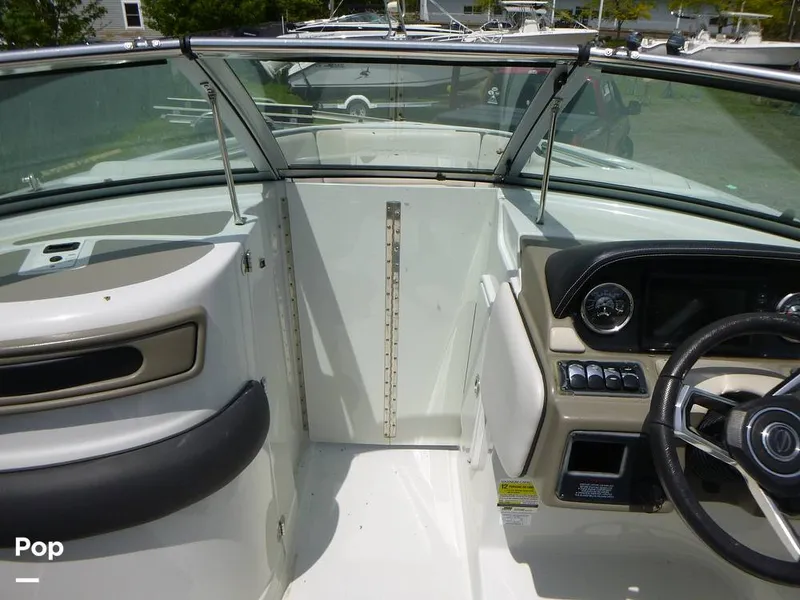 Slide: The Image of Crownline Boats 250 XSS 2023 - 16444321