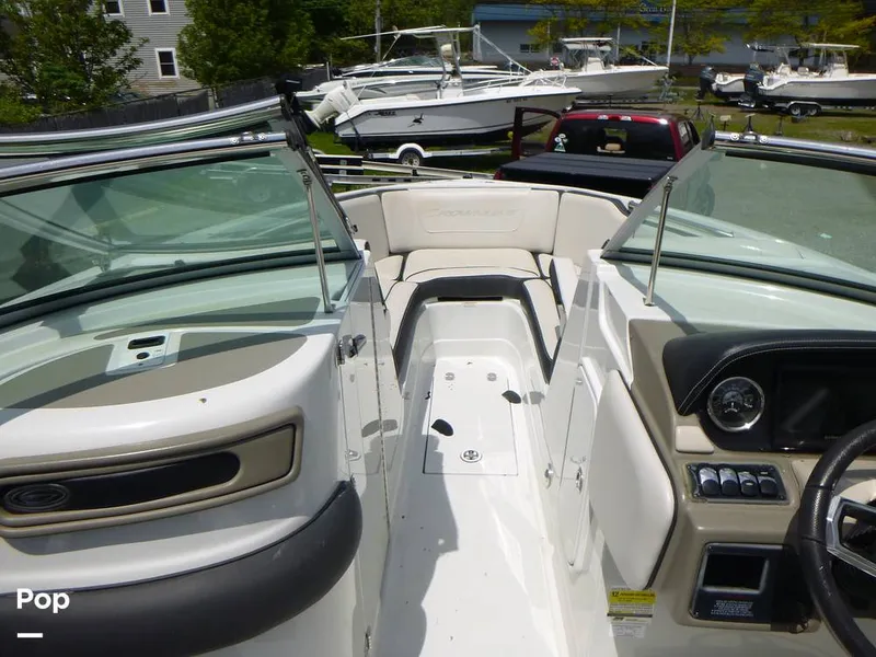 Slide: The Image of Crownline Boats 250 XSS 2023 - 16444322