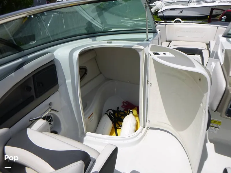 Slide: The Image of Crownline Boats 250 XSS 2023 - 16444302