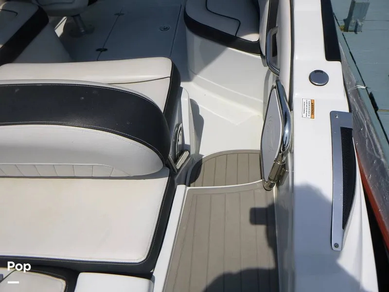 Slide: The Image of Crownline Boats 250 XSS 2023 - 16431982