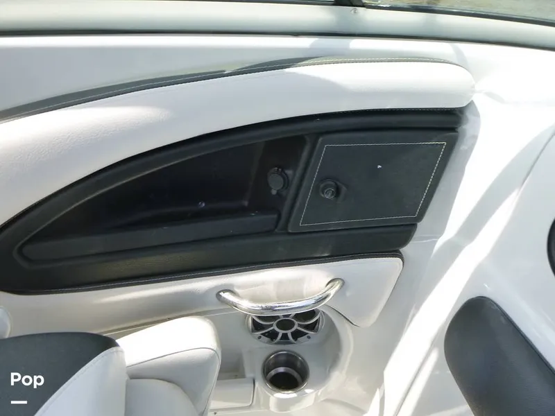 Slide: The Image of Crownline Boats 250 XSS 2023 - 16431998