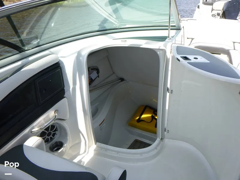 Slide: The Image of Crownline Boats 250 XSS 2023 - 16432000