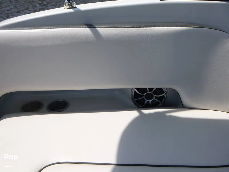 Slide: The Image of Crownline Boats 250 XSS 2023 - 16432006