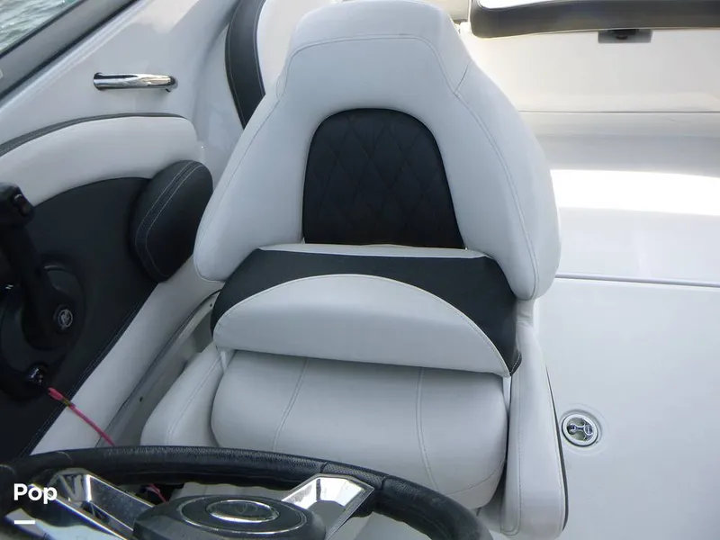 Slide: The Image of Crownline Boats 250 XSS 2023 - 16432009