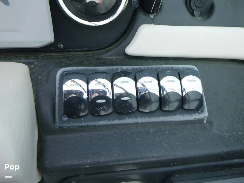 Slide: The Image of Crownline Boats 250 XSS 2023 - 16432014