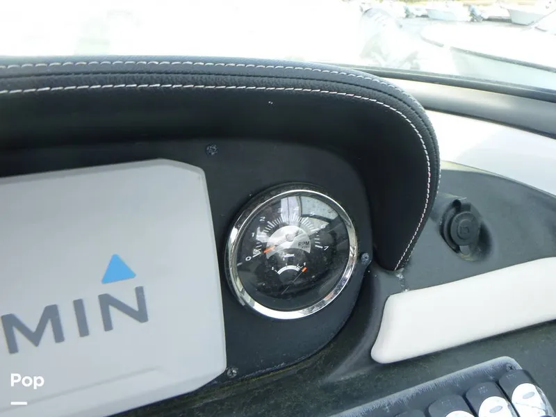 Slide: The Image of Crownline Boats 250 XSS 2023 - 16432015