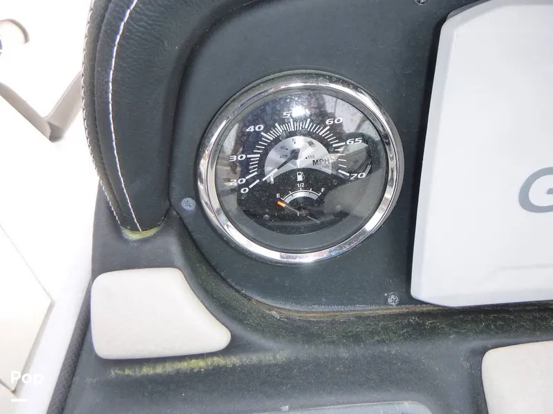 Slide: The Image of Crownline Boats 250 XSS 2023 - 16432018