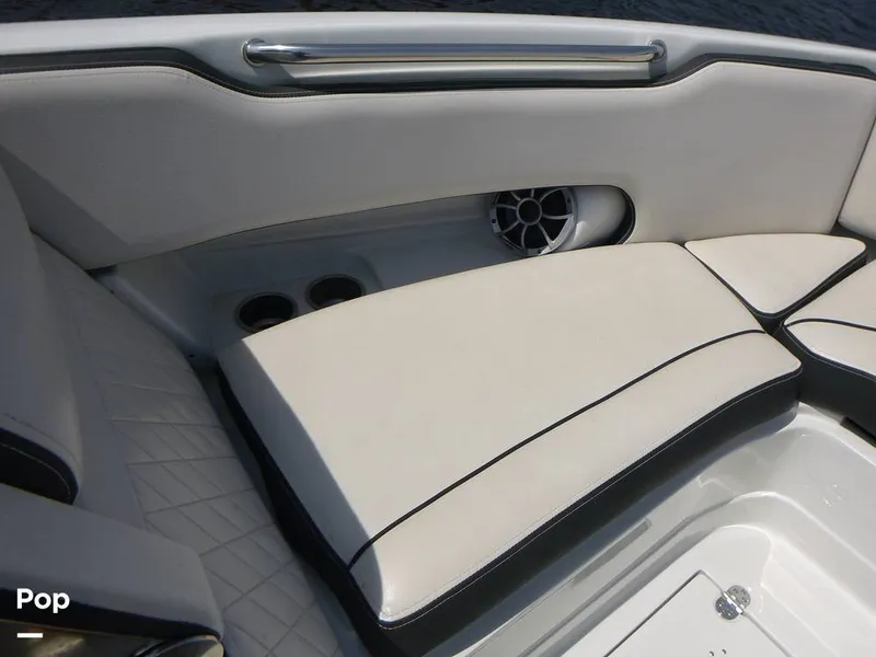 Slide: The Image of Crownline Boats 250 XSS 2023 - 16432026