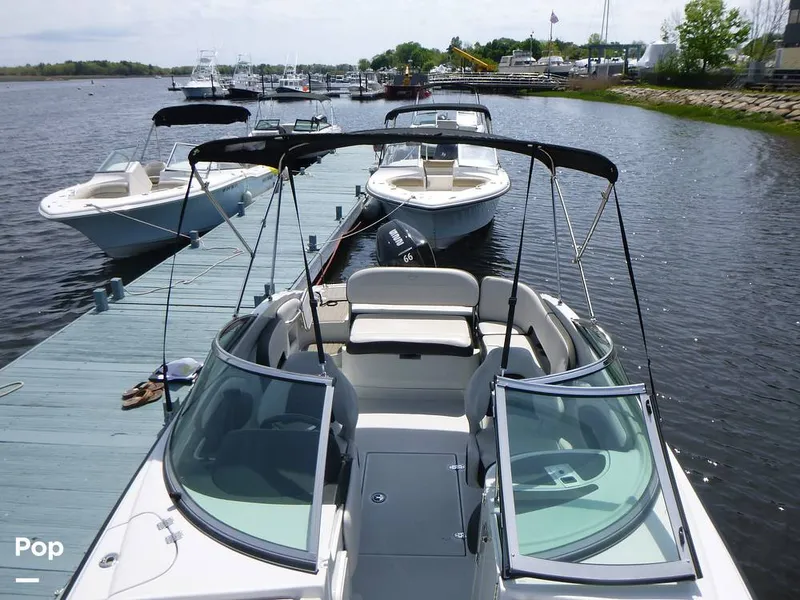 Slide: The Image of Crownline Boats 250 XSS 2023 - 16432034