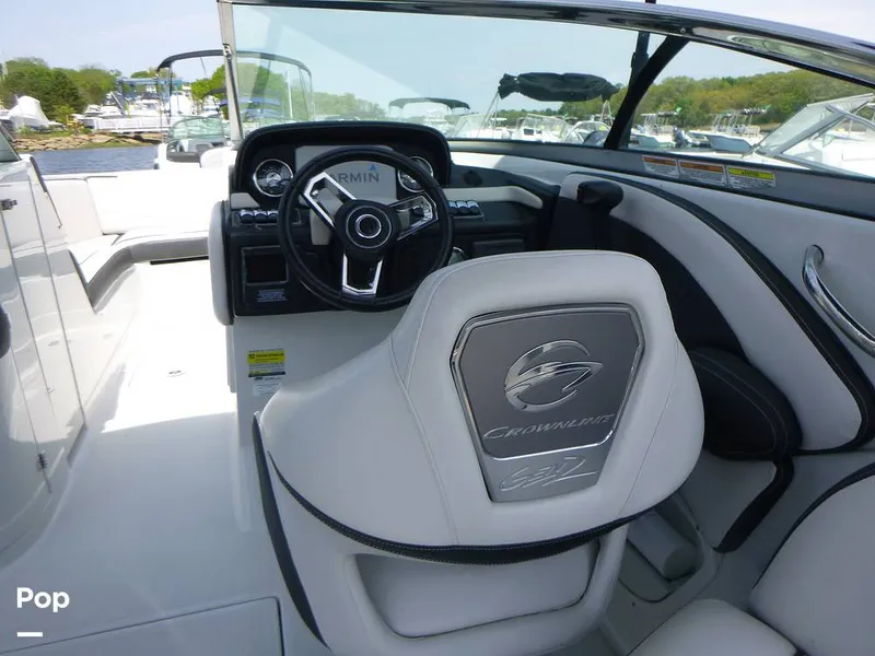 Slide: The Image of Crownline Boats 250 XSS 2023 - 16431997