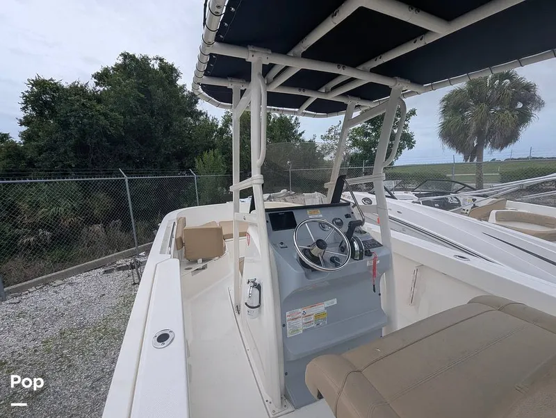 Slide: The Image of Bayliner Trophy T22CC 2024 - 16467248
