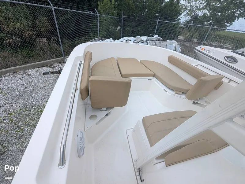 Slide: The Image of Bayliner Trophy T22CC 2024 - 16467249