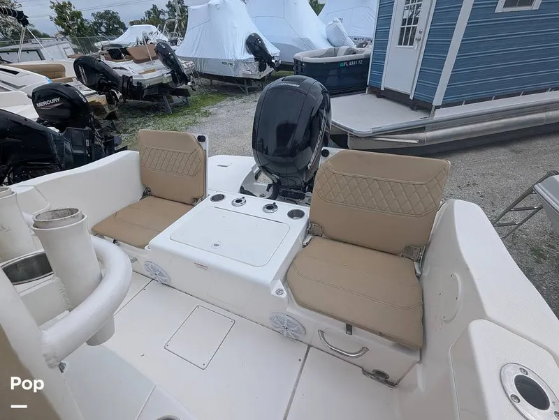 Slide: The Image of Bayliner Trophy T22CC 2024 - 16467261