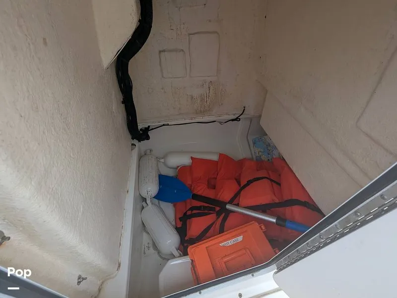 Slide: The Image of Privacy Compartment- Room For A Porta Potty - 16467295