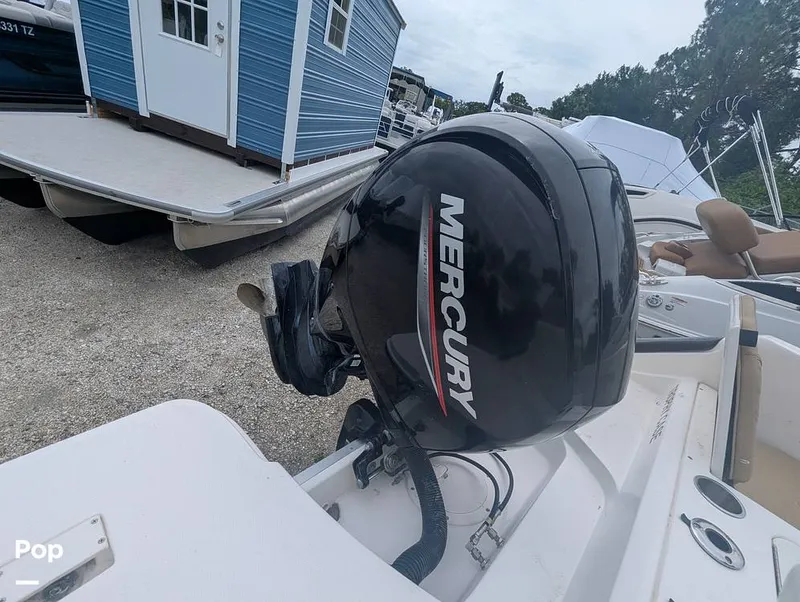 Slide: The Image of Bayliner Trophy T22CC 2024 - 16467296