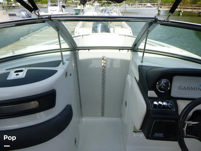 Slide: The Image of Crownline Boats 250 XSS 2023 - 16444129