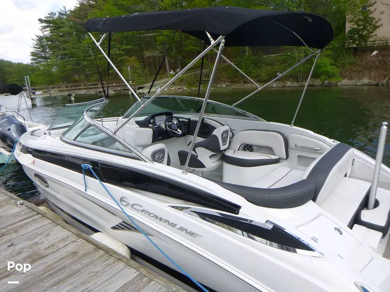 Slide: The Image of Crownline Boats 250 XSS 2023 - 16444146