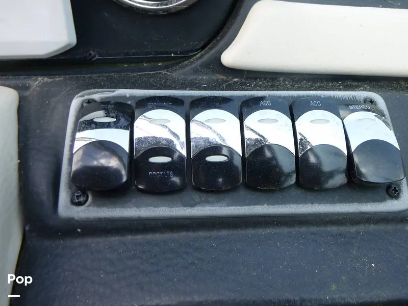Slide: The Image of Crownline Boats 250 XSS 2023 - 16444121