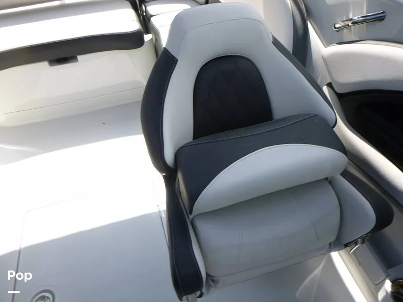 Slide: The Image of Crownline Boats 250 XSS 2023 - 16444112