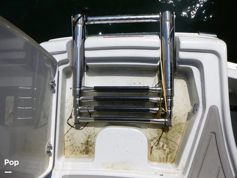 Slide: The Image of Crownline Boats 250 XSS 2023 - 16444092