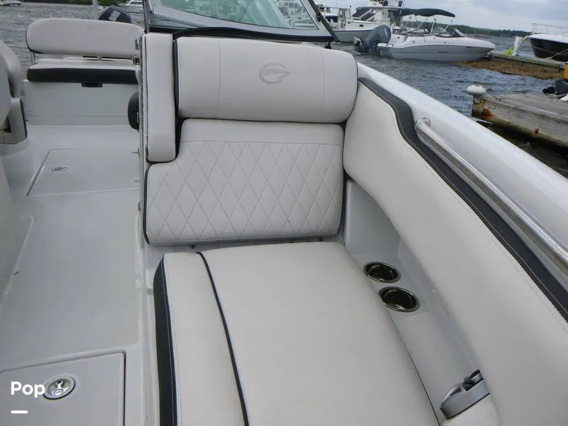 Slide: The Image of Crownline Boats 250 XSS 2023 - 16443884