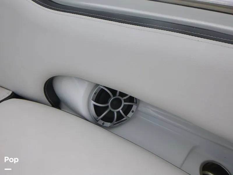 Slide: The Image of Crownline Boats 250 XSS 2023 - 16443880