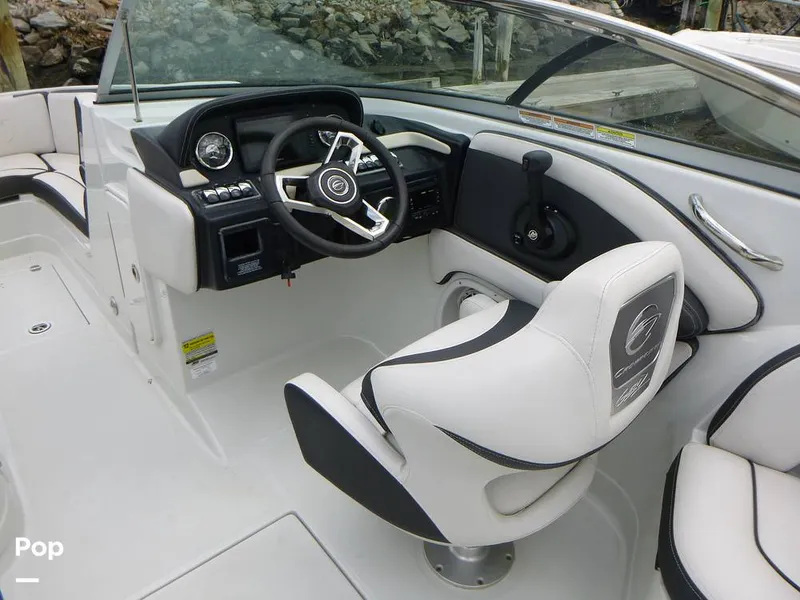 Slide: The Image of Crownline Boats 250 XSS 2023 - 16443871