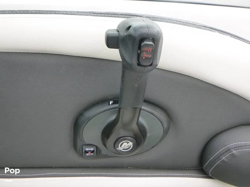 Slide: The Image of Crownline Boats 250 XSS 2023 - 16443855
